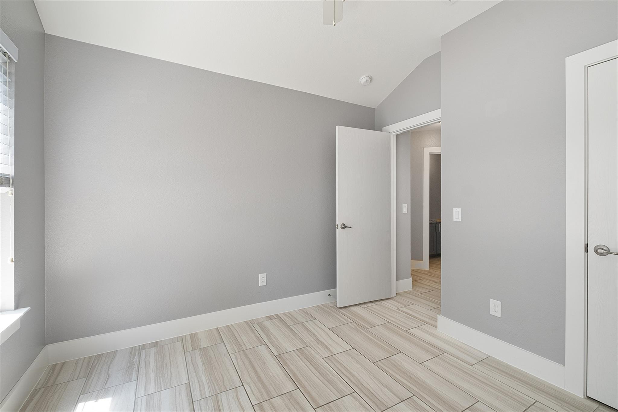 902 LOW BRIM Cv, Pflugerville, TX 78660