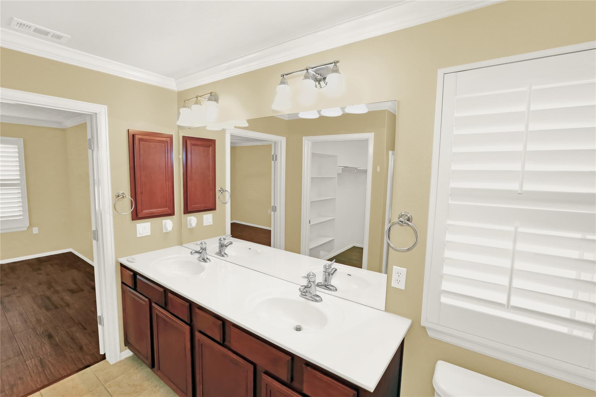 113 Monument Hill Trl, Georgetown, TX 78633