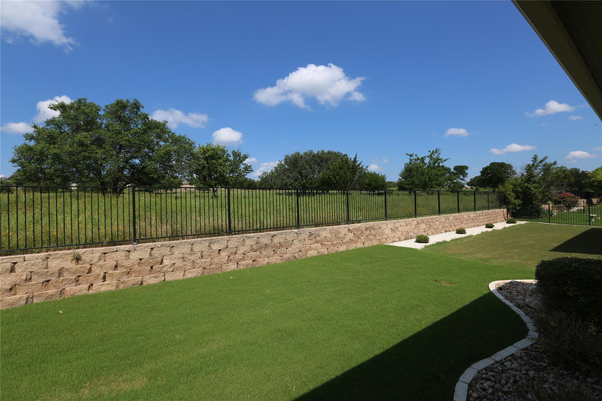113 Monument Hill Trl, Georgetown, TX 78633