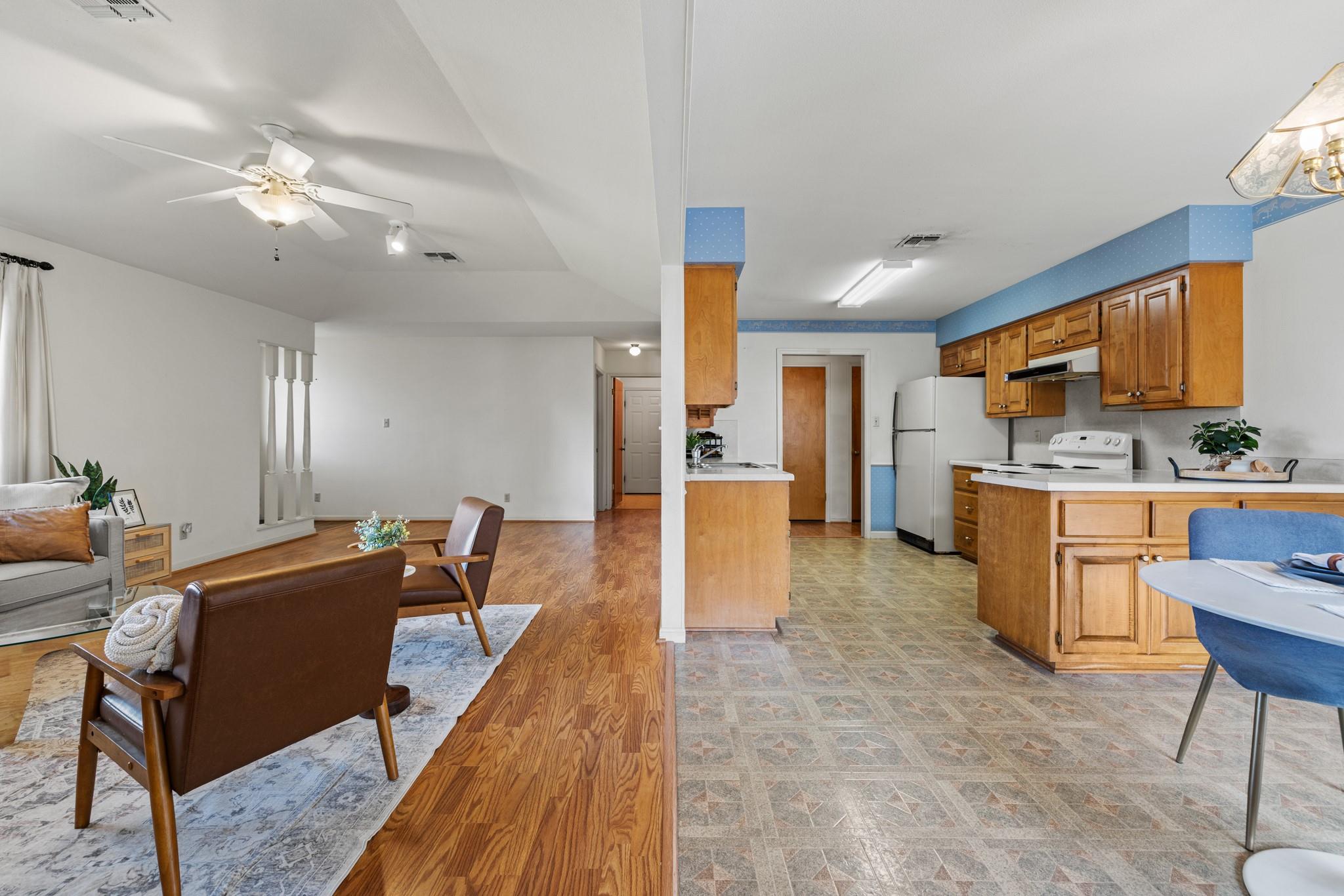 108 Tanglewood Dr, Fredericksburg, TX 78624