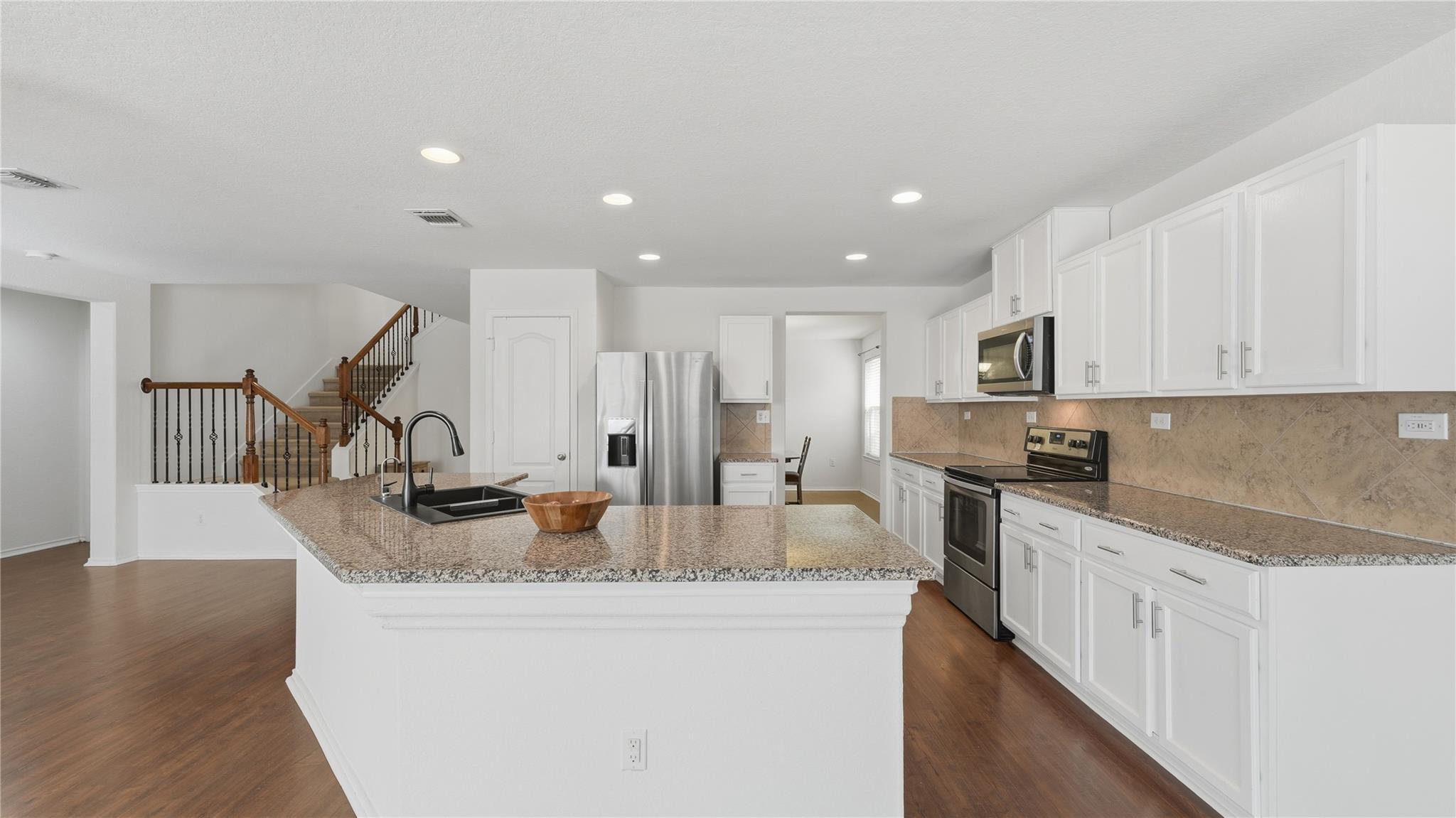 1460 Astor Crk, New Braunfels, TX 78130