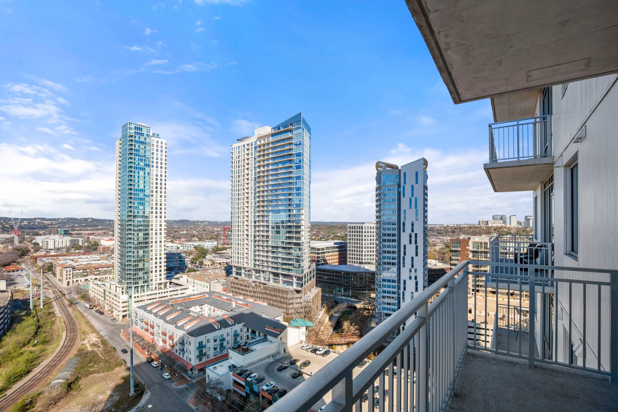 222 West Ave # 2012, Austin, TX 78701