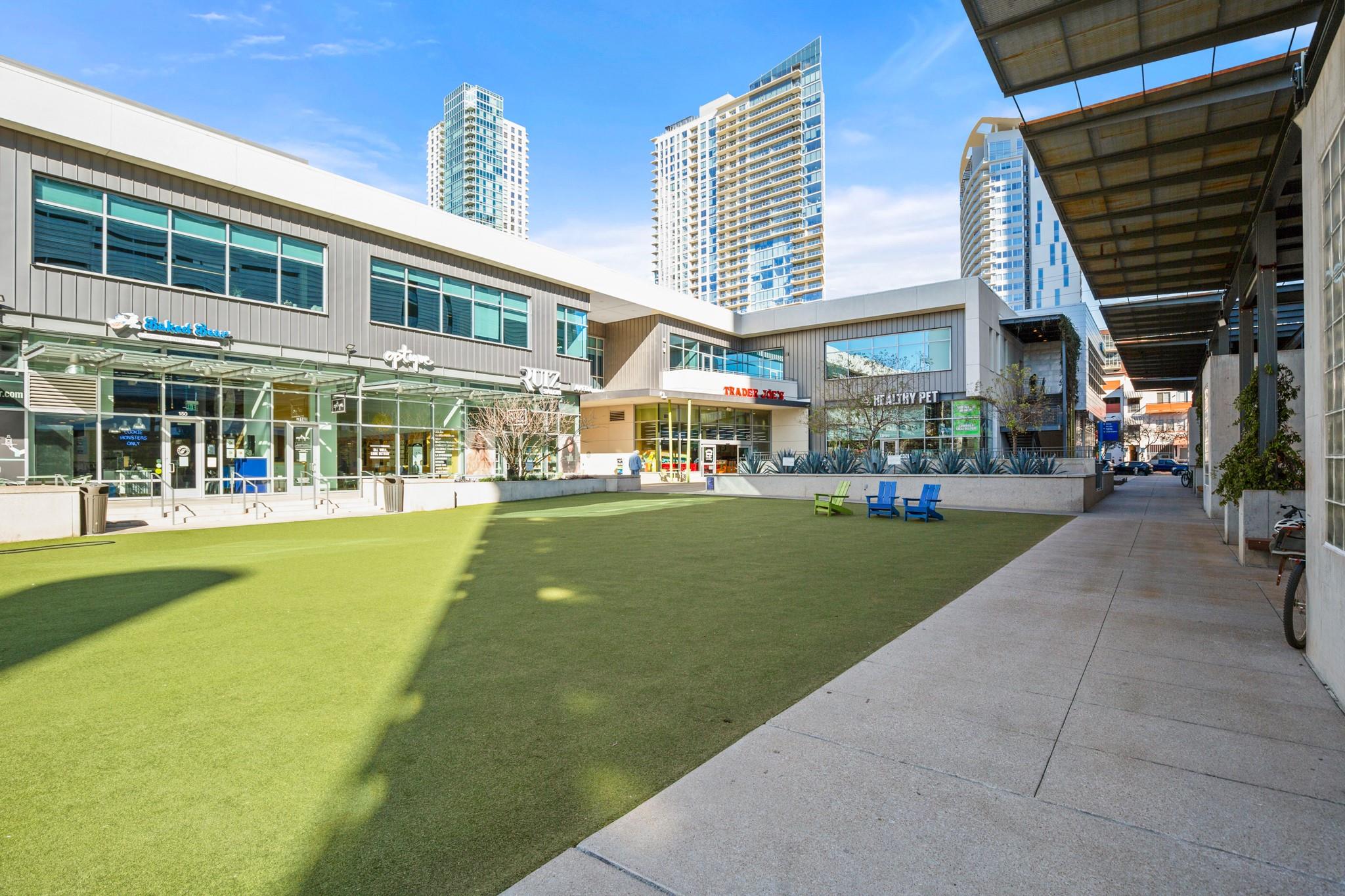 222 West Ave # 2012, Austin, TX 78701