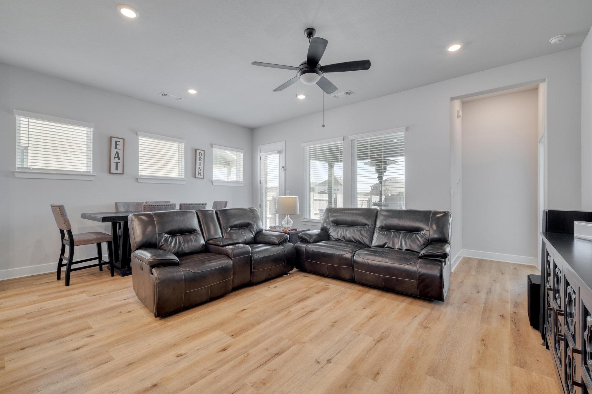 1113 Dog Iron St, Georgetown, TX 78633