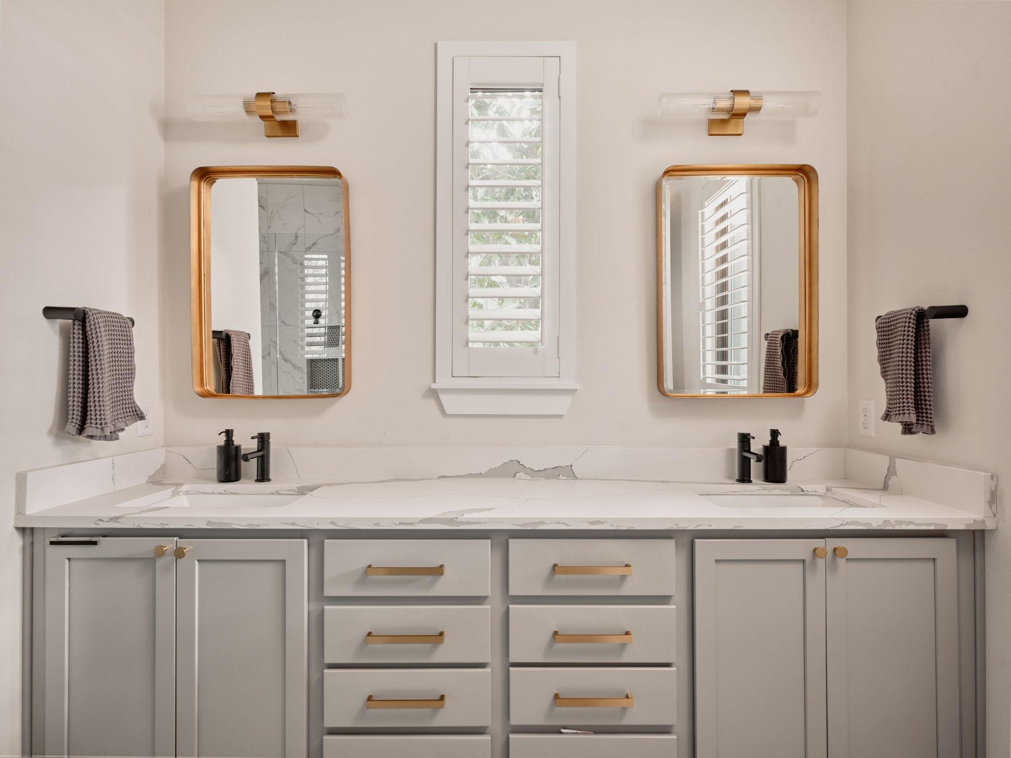 1101 1/2 Fiesta St # 1, Austin, TX 78702