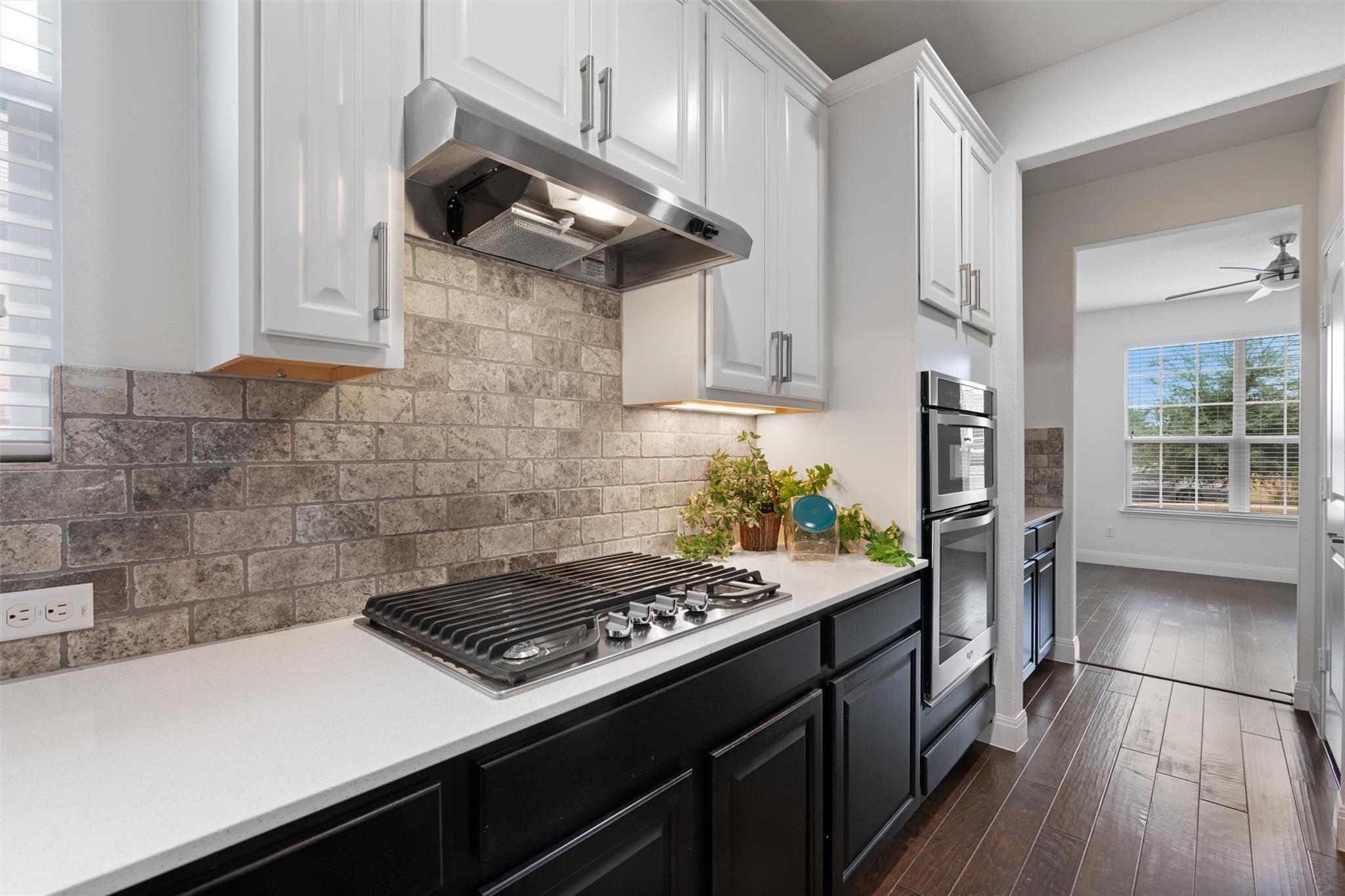 706 Kite Ridge St, Georgetown, TX 78633