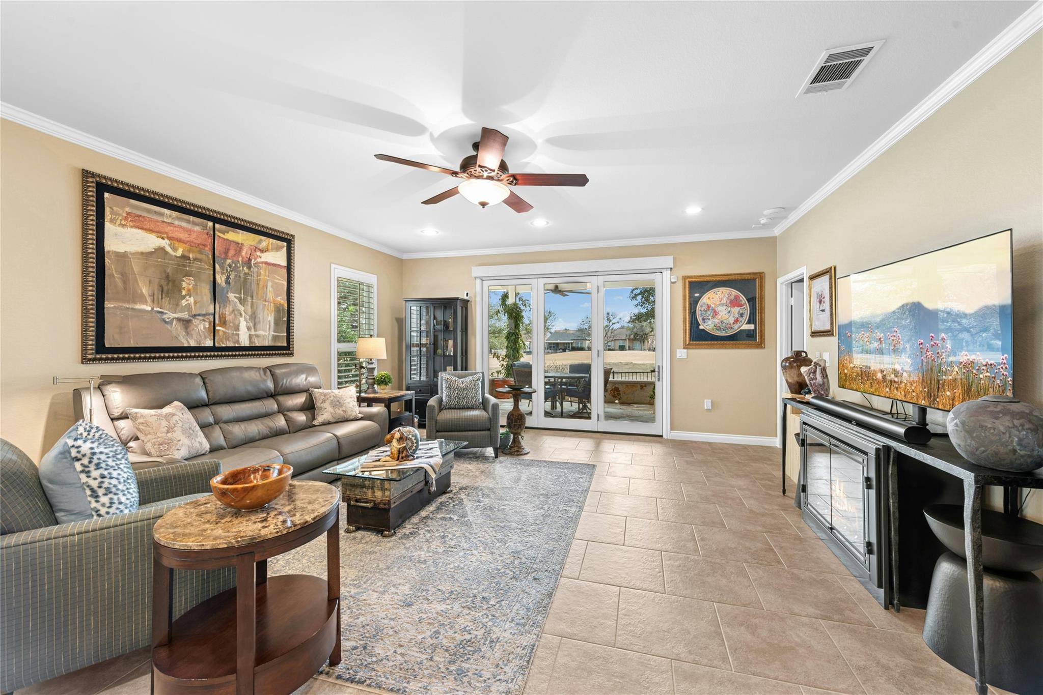 506 Farm Hill Dr, Georgetown, TX 78633