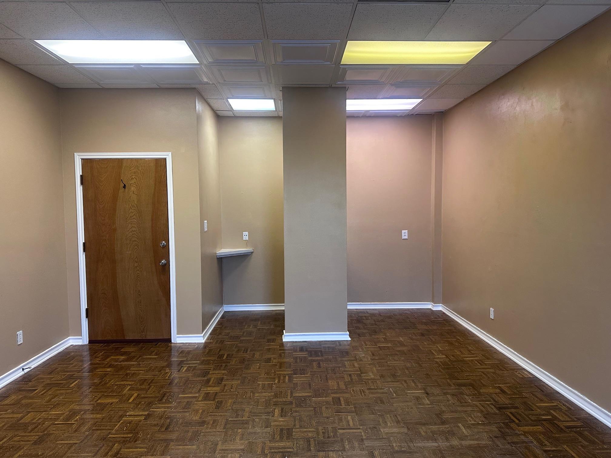 702 Chestnut St St # 106, Bastrop, TX 78602