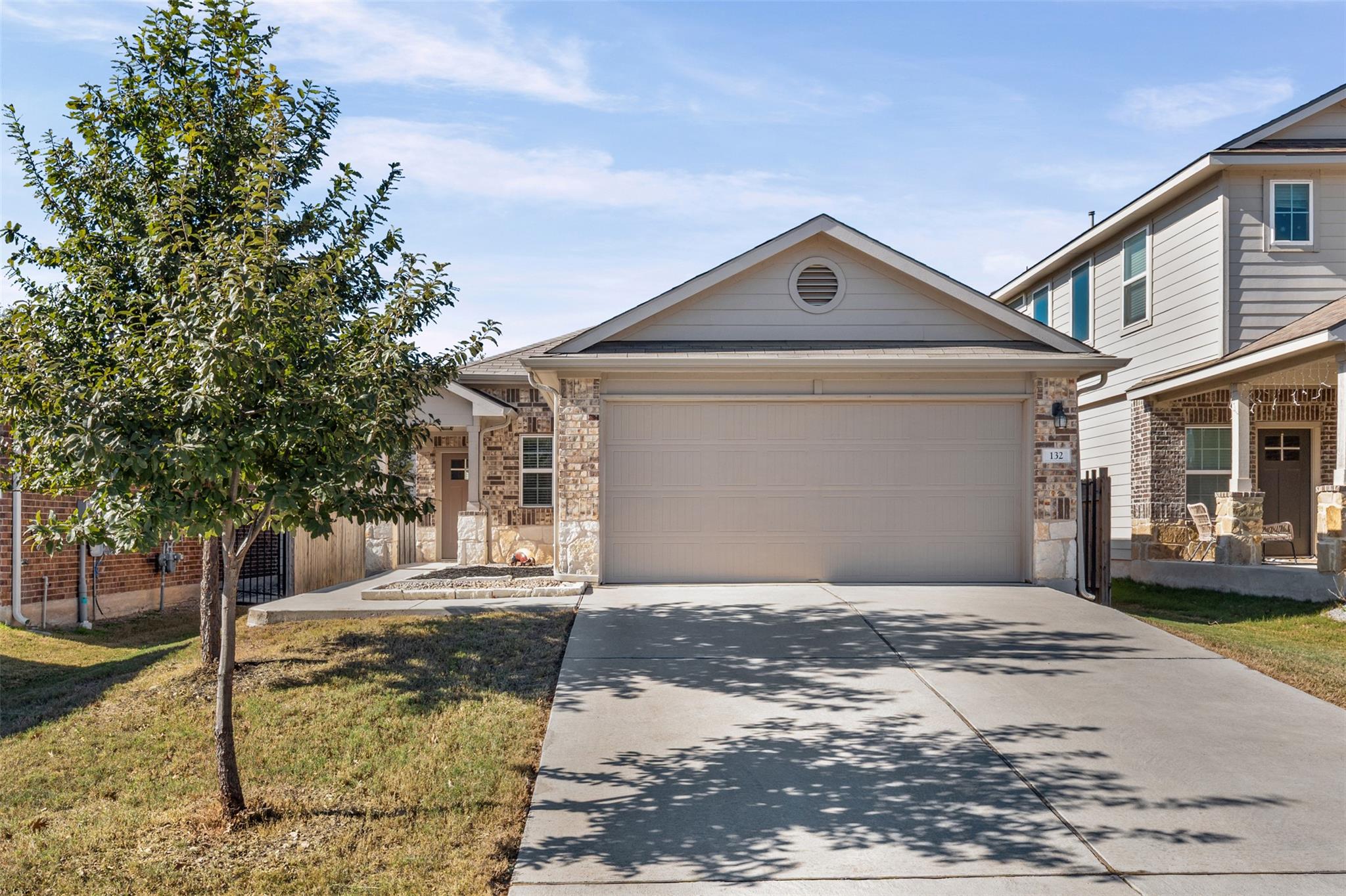 132 Dunlin Ln, Leander, TX 78641