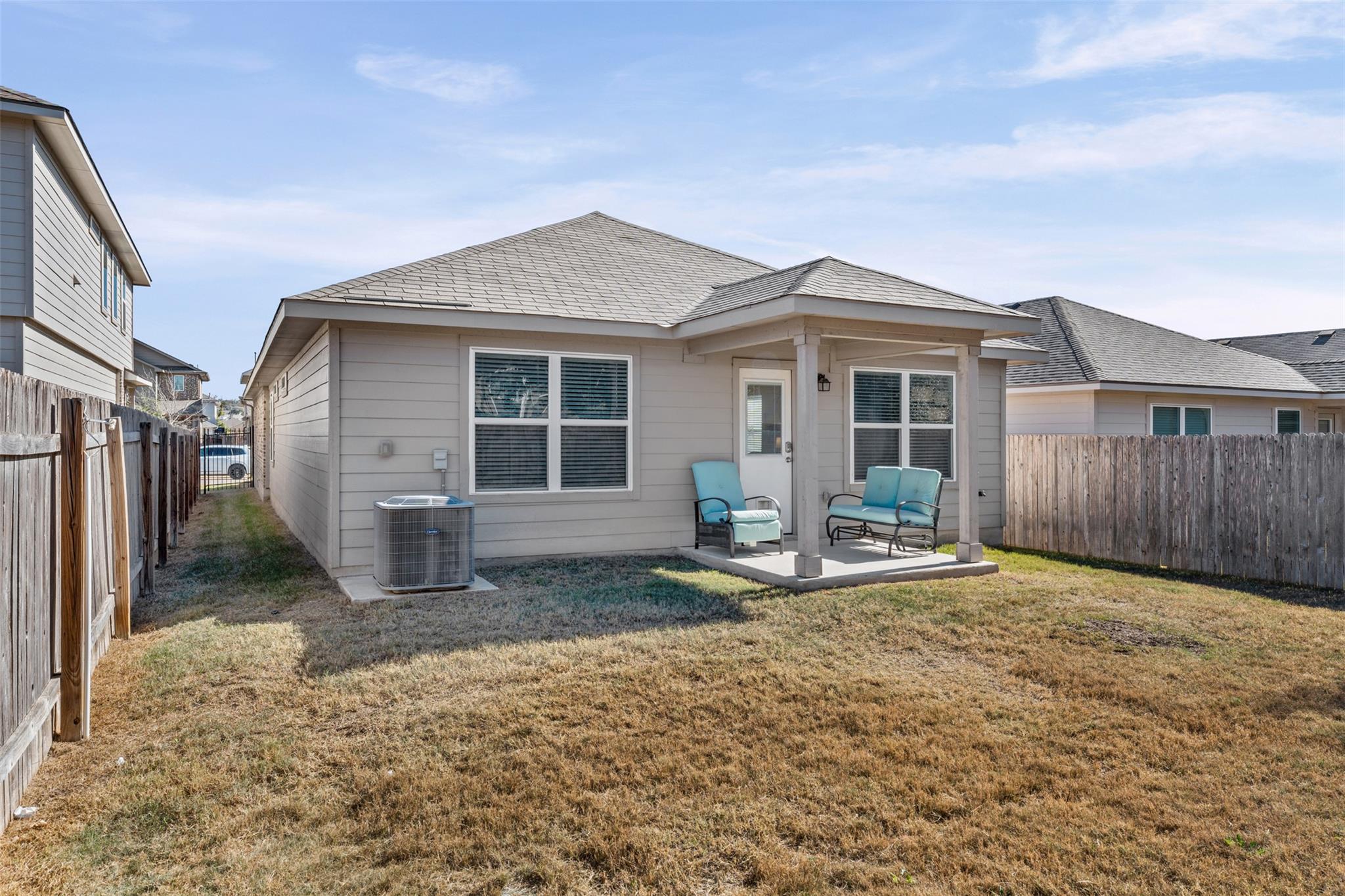 132 Dunlin Ln, Leander, TX 78641