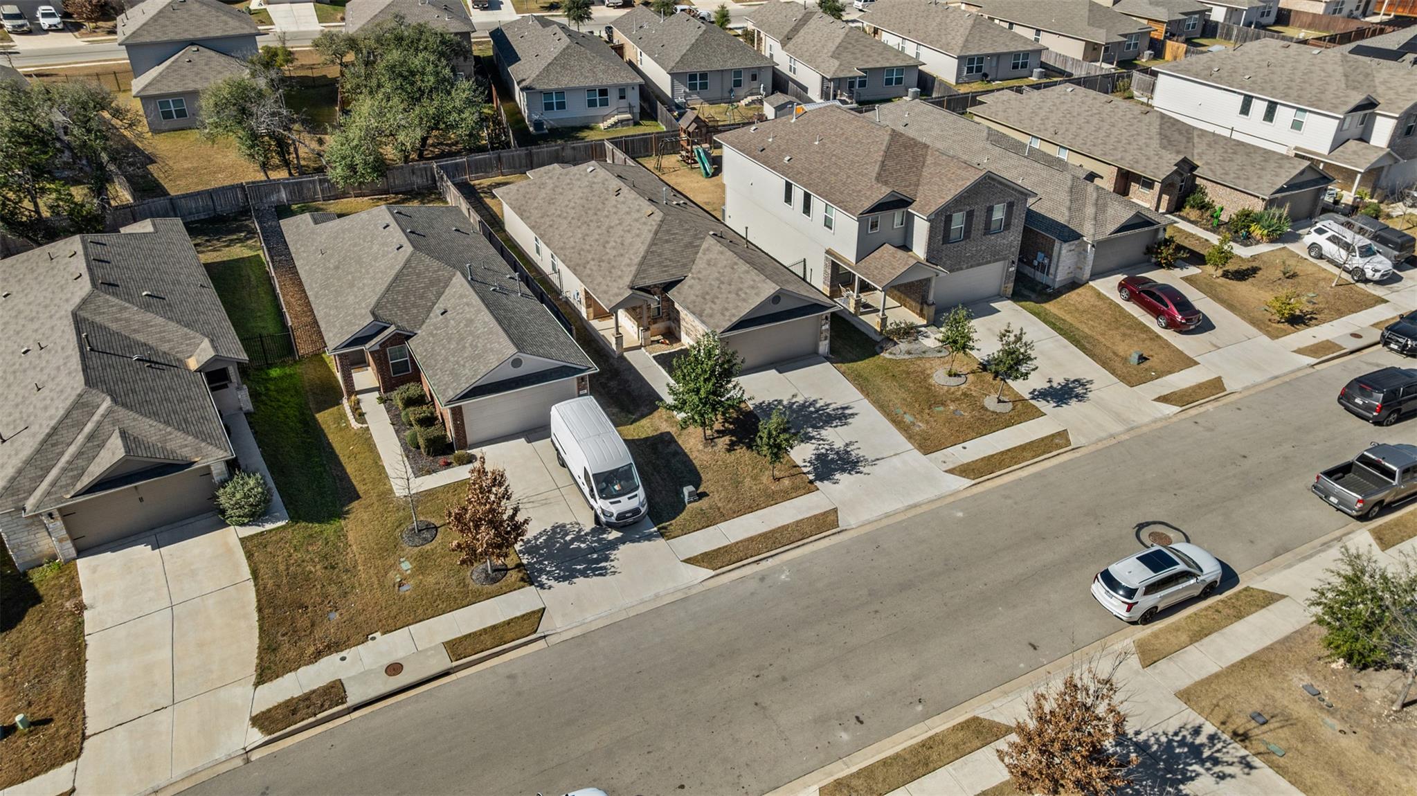 132 Dunlin Ln, Leander, TX 78641