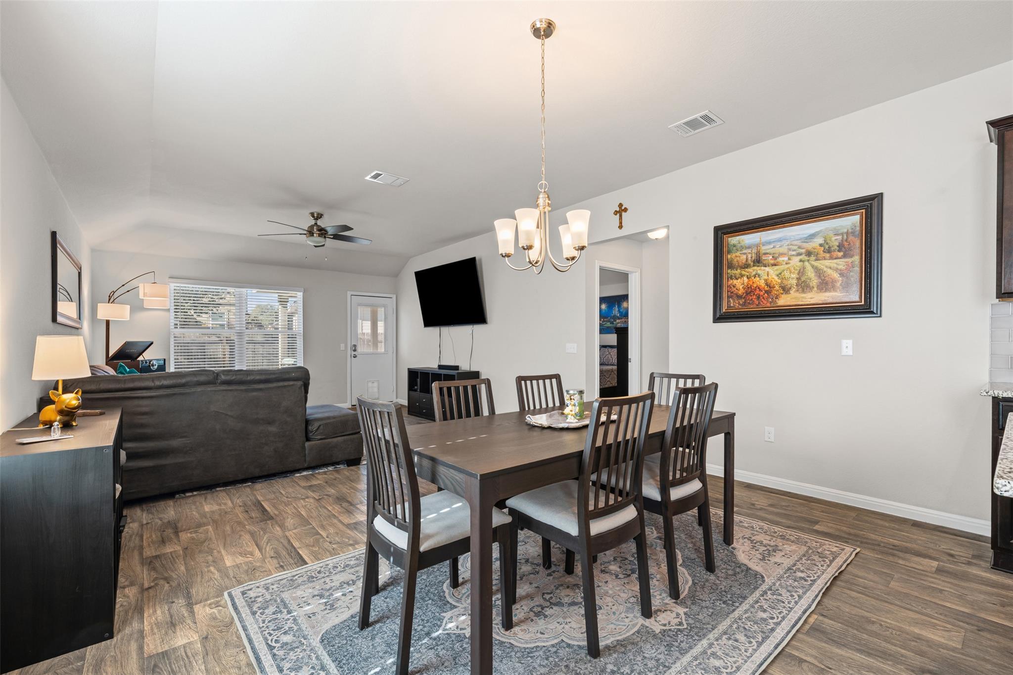 132 Dunlin Ln, Leander, TX 78641