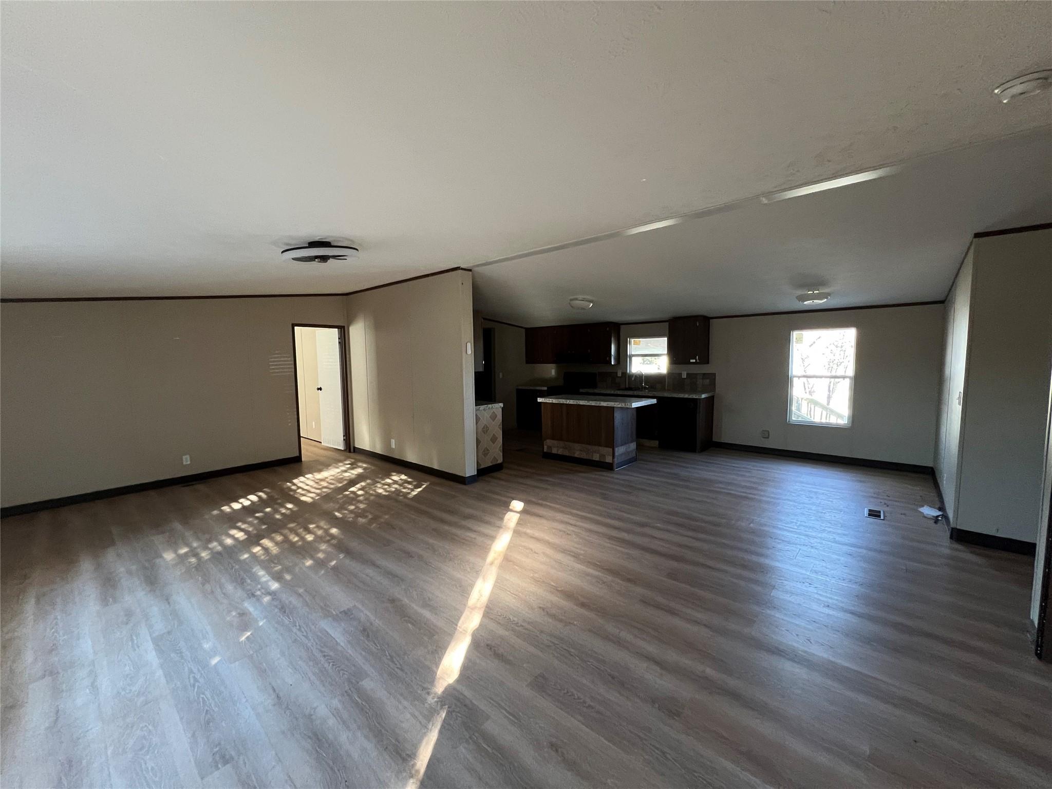 119 Camino De Agua, Elgin, TX 78621