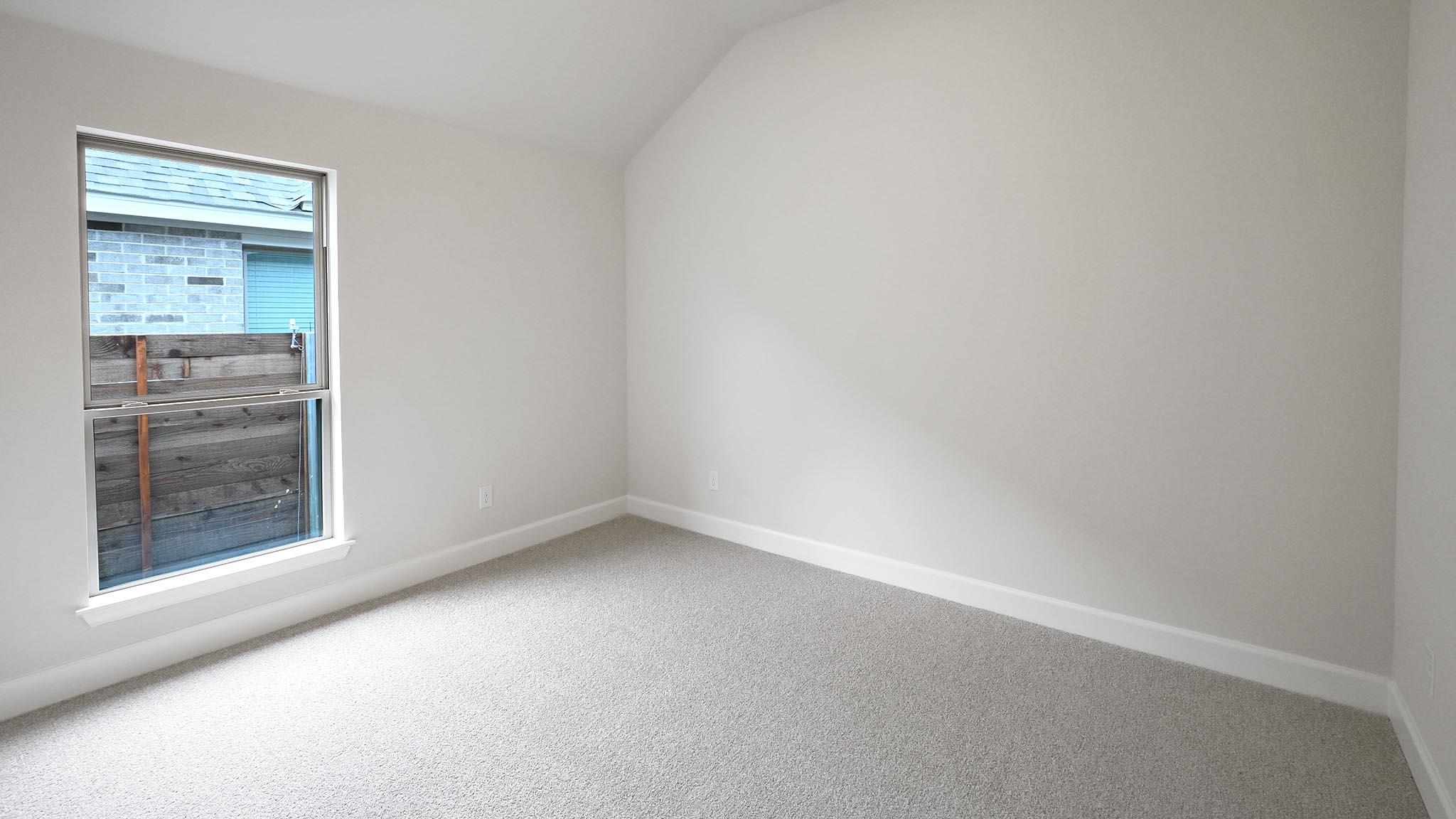 308 Foxfire Cv, Lockhart, TX 78644