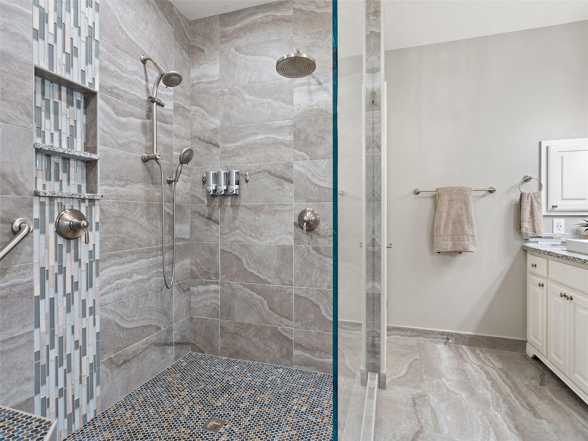 12303 Triple Creek Cir, Dripping Springs, TX 78620