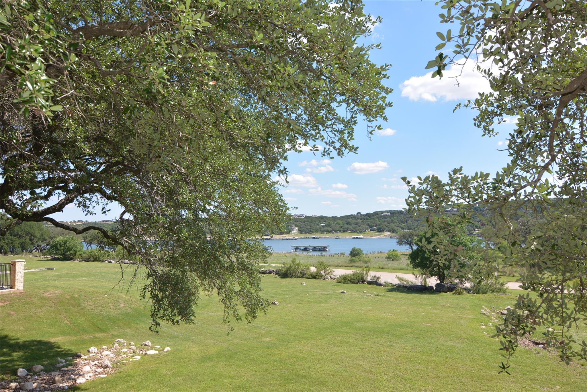 20975 Waterside Dr # 35, Lago Vista, TX 78645