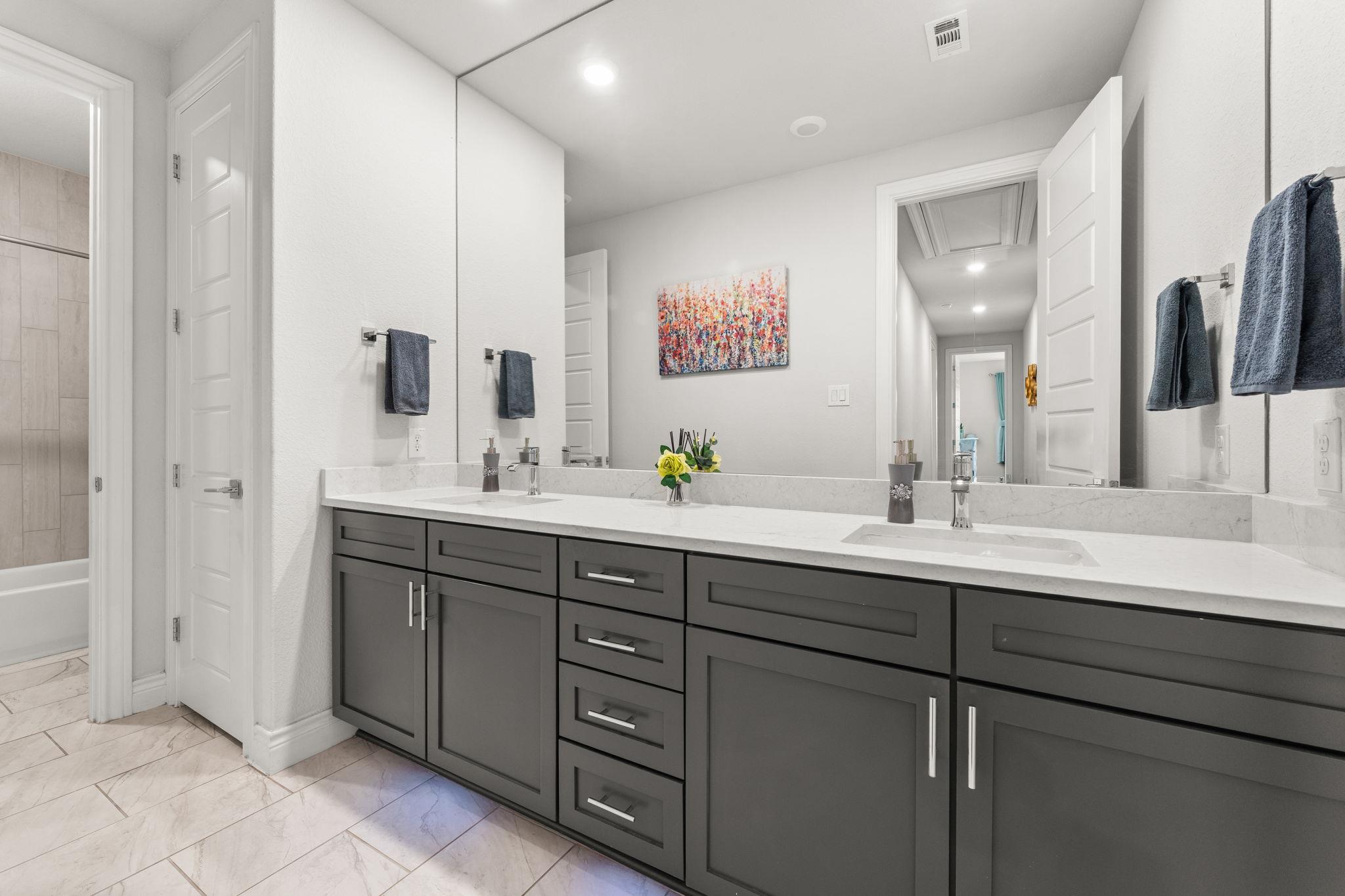 705 Spicewood Trails Dr, Spicewood, TX 78669