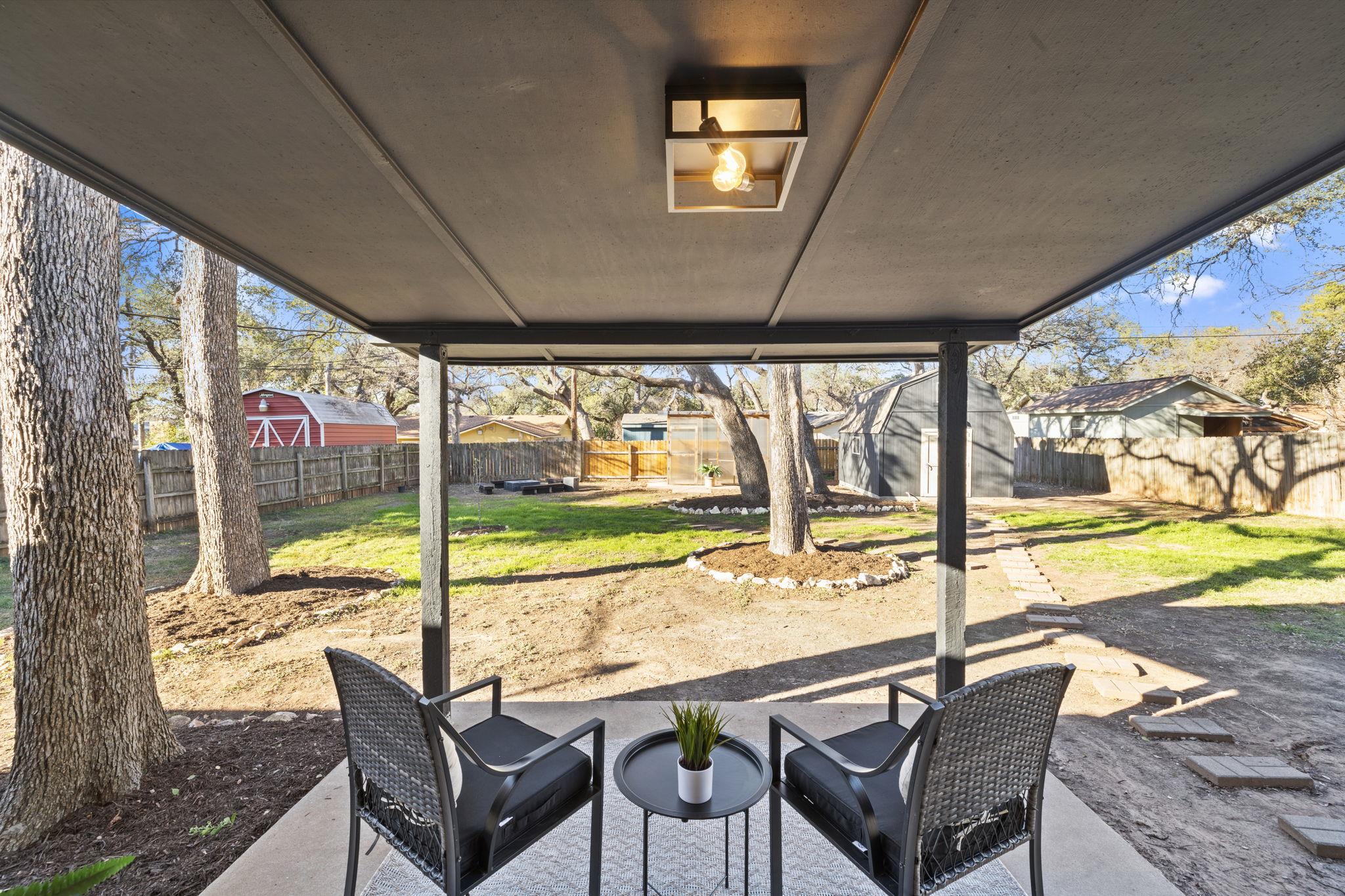 9420 Shady Oaks Dr, Austin, TX 78729