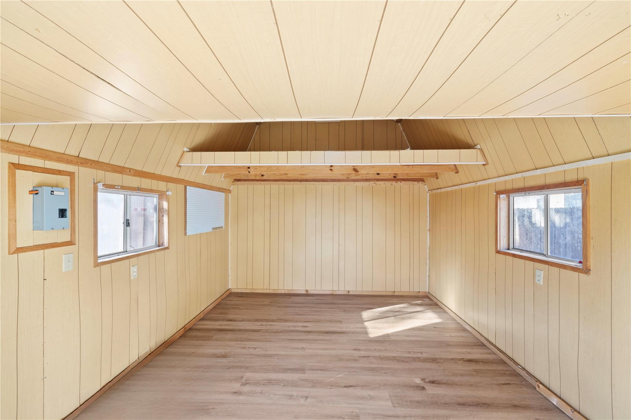 9420 Shady Oaks Dr, Austin, TX 78729