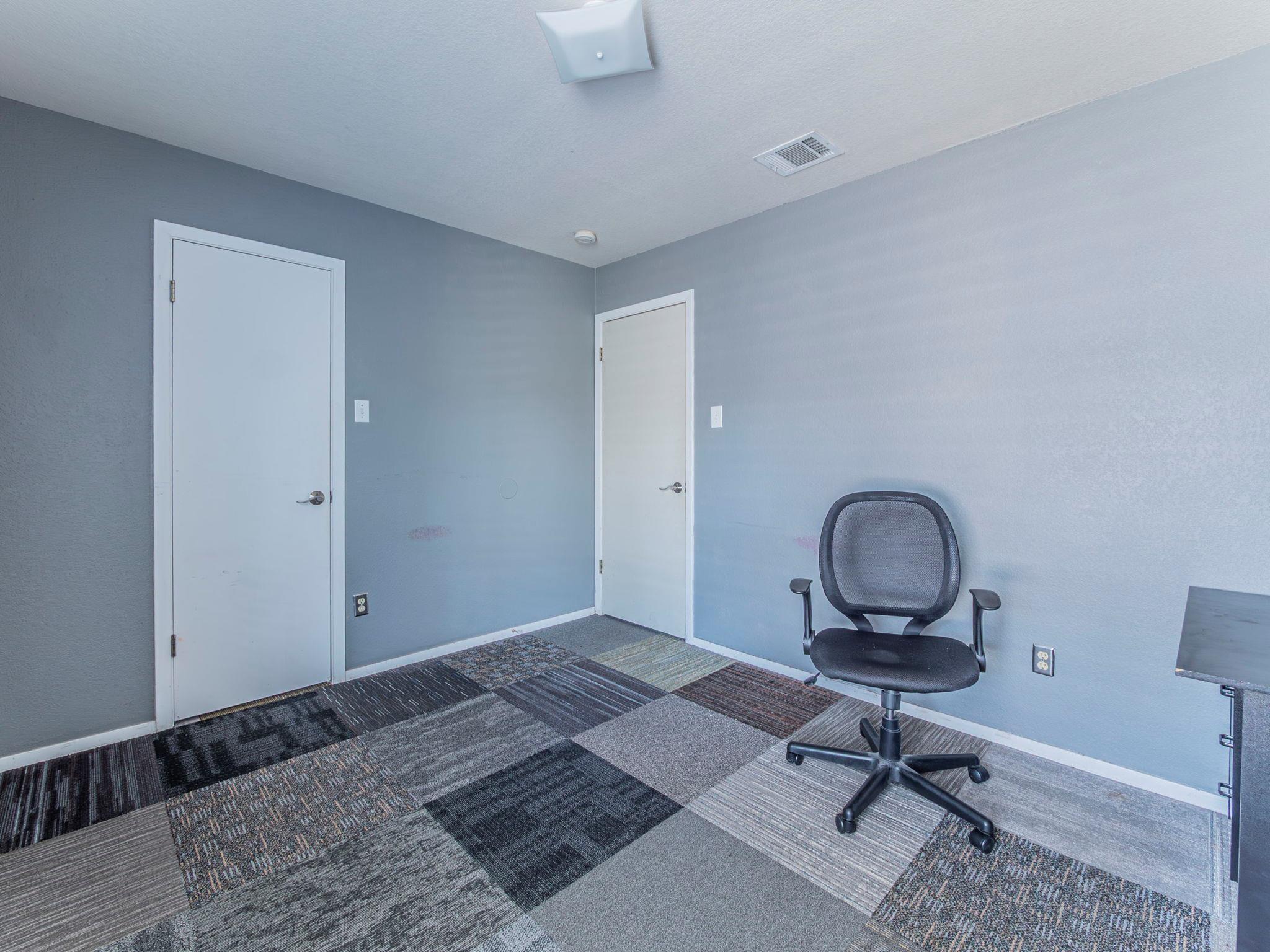 909 W Rundberg Ln, Austin, TX 78758