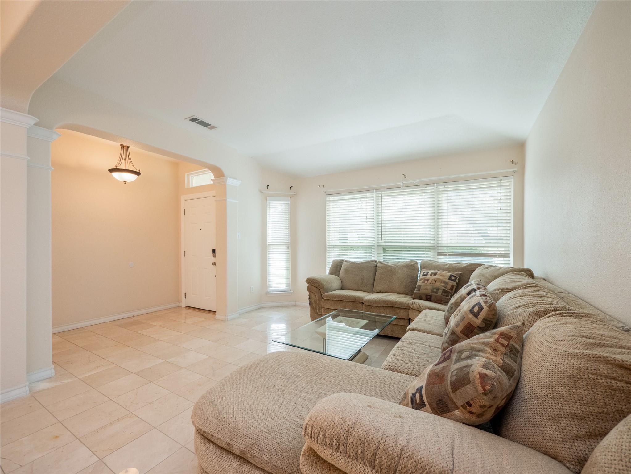 2210 Calumet Dr, Harker Heights, TX 76548