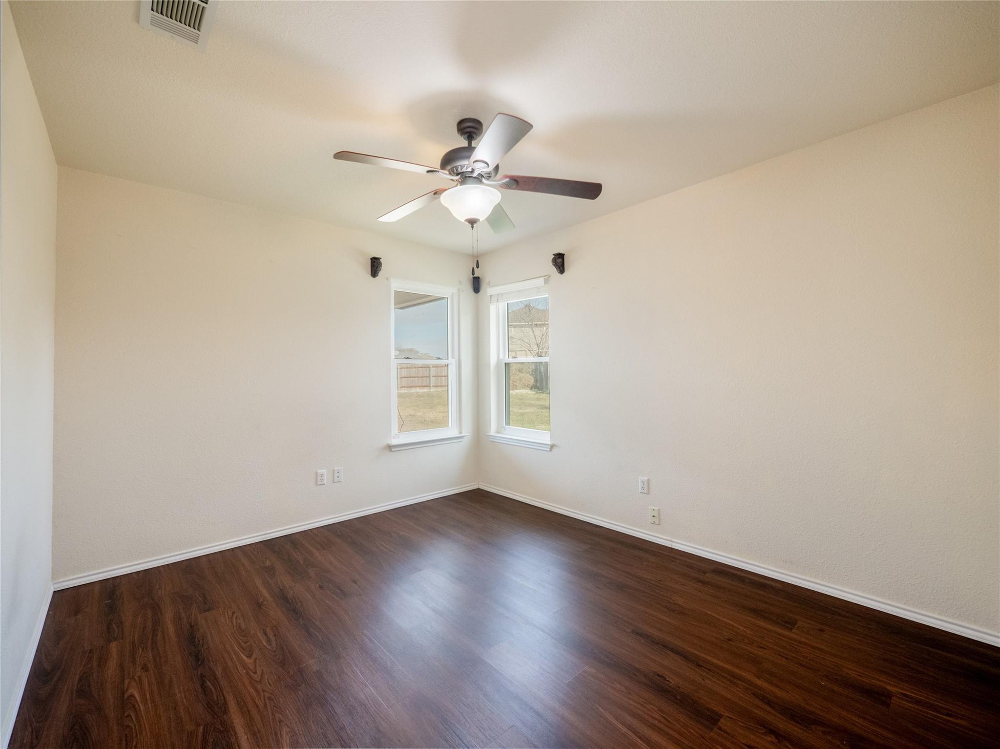 2210 Calumet Dr, Harker Heights, TX 76548