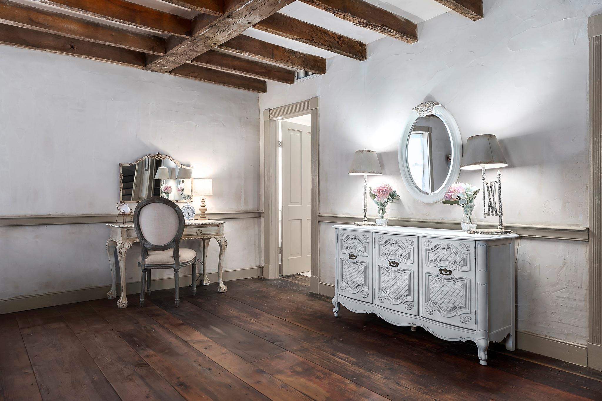 104 Austin St # B, Fredericksburg, TX 78624