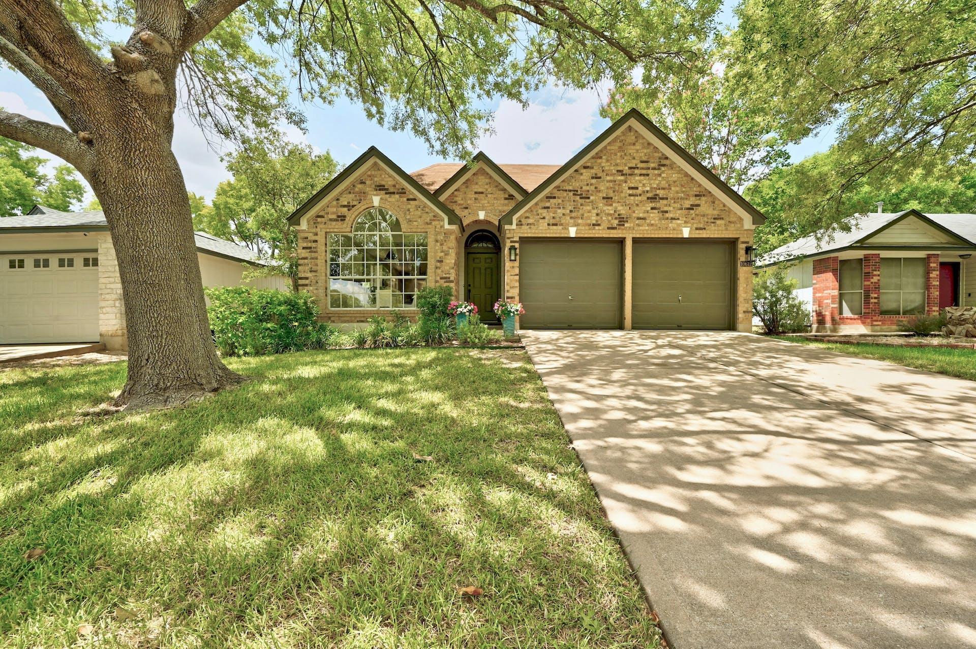 10612 Watchful Fox Dr, Austin, TX 78748