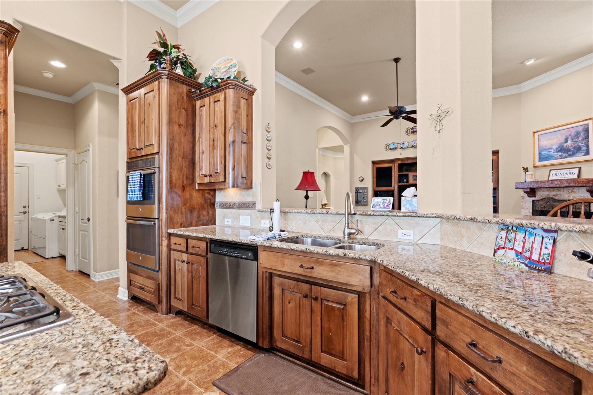 1741 West End Pl, Round Rock, TX 78681