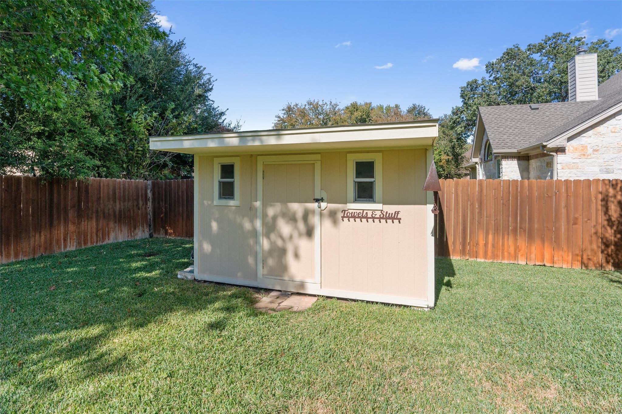 1741 West End Pl, Round Rock, TX 78681