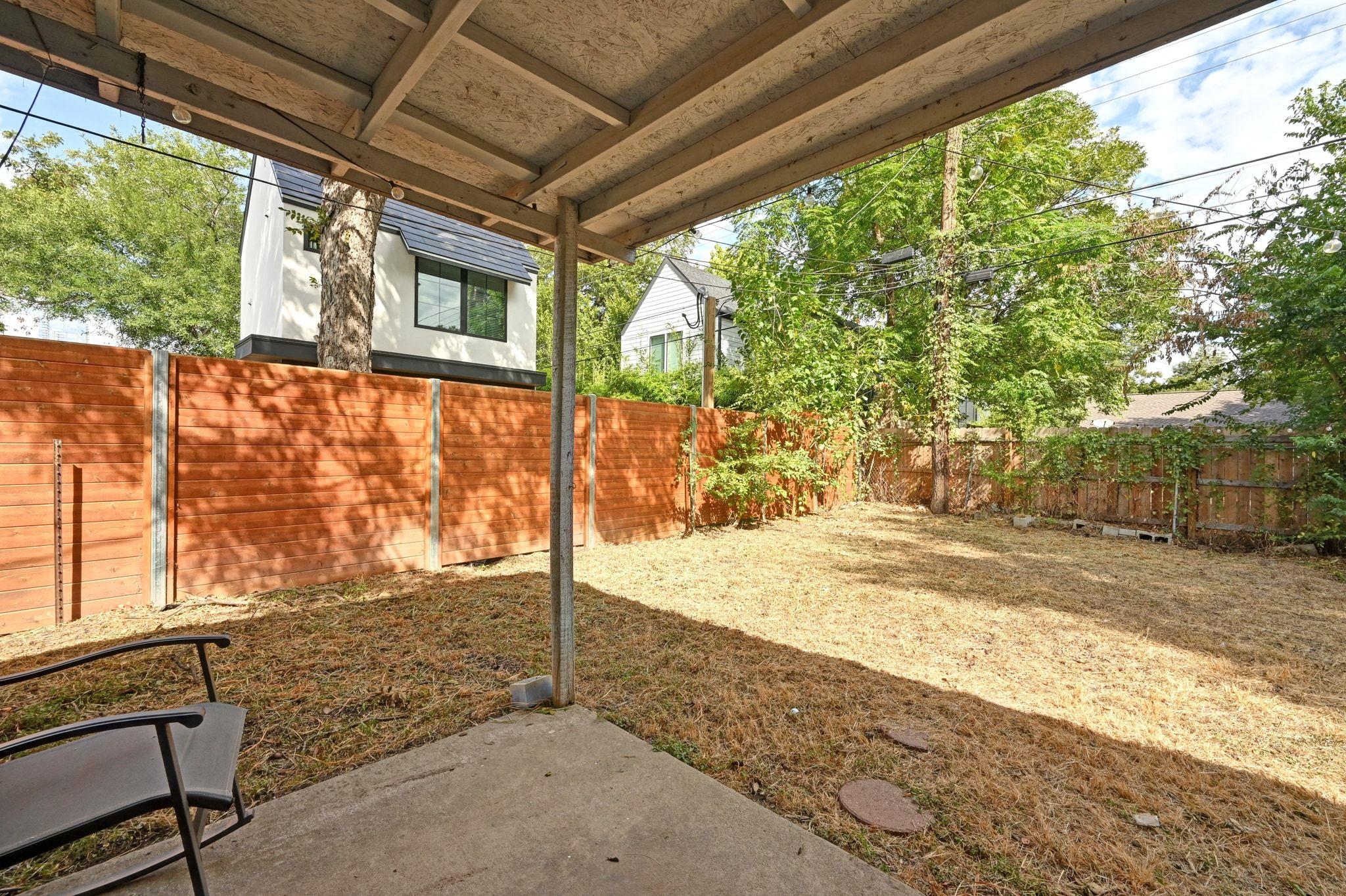 1706 Riverview St # B, Austin, TX 78702