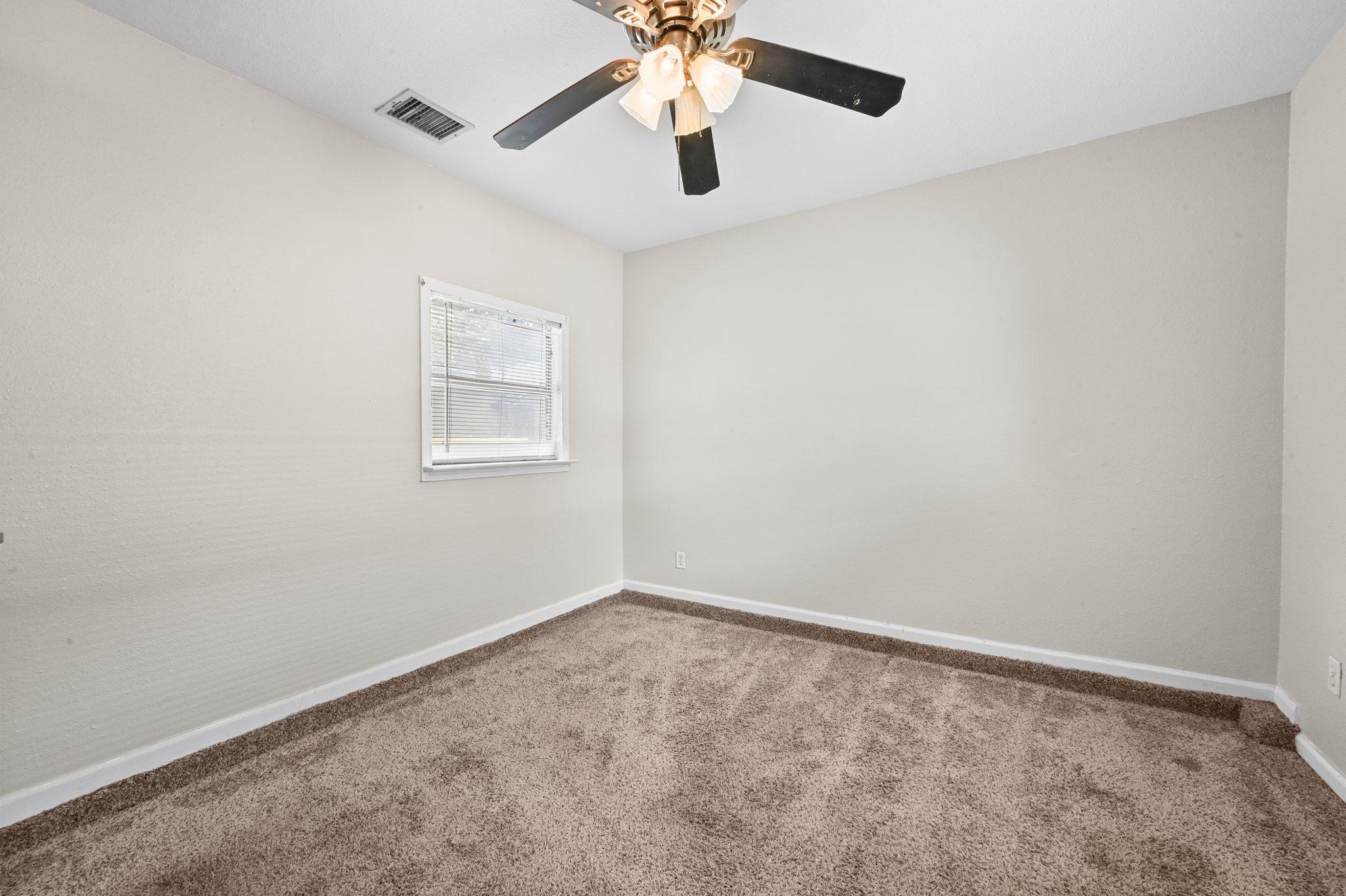 1706 Riverview St # B, Austin, TX 78702