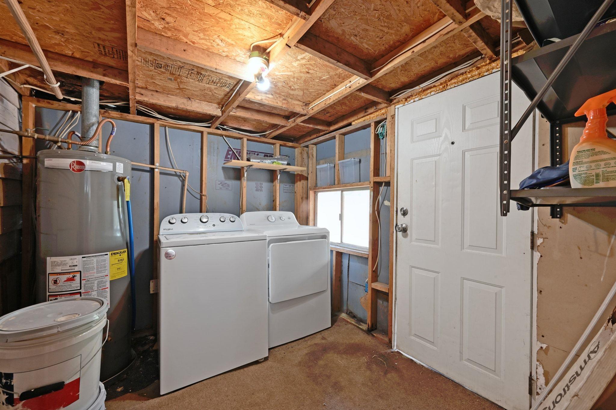 1706 Riverview St # B, Austin, TX 78702