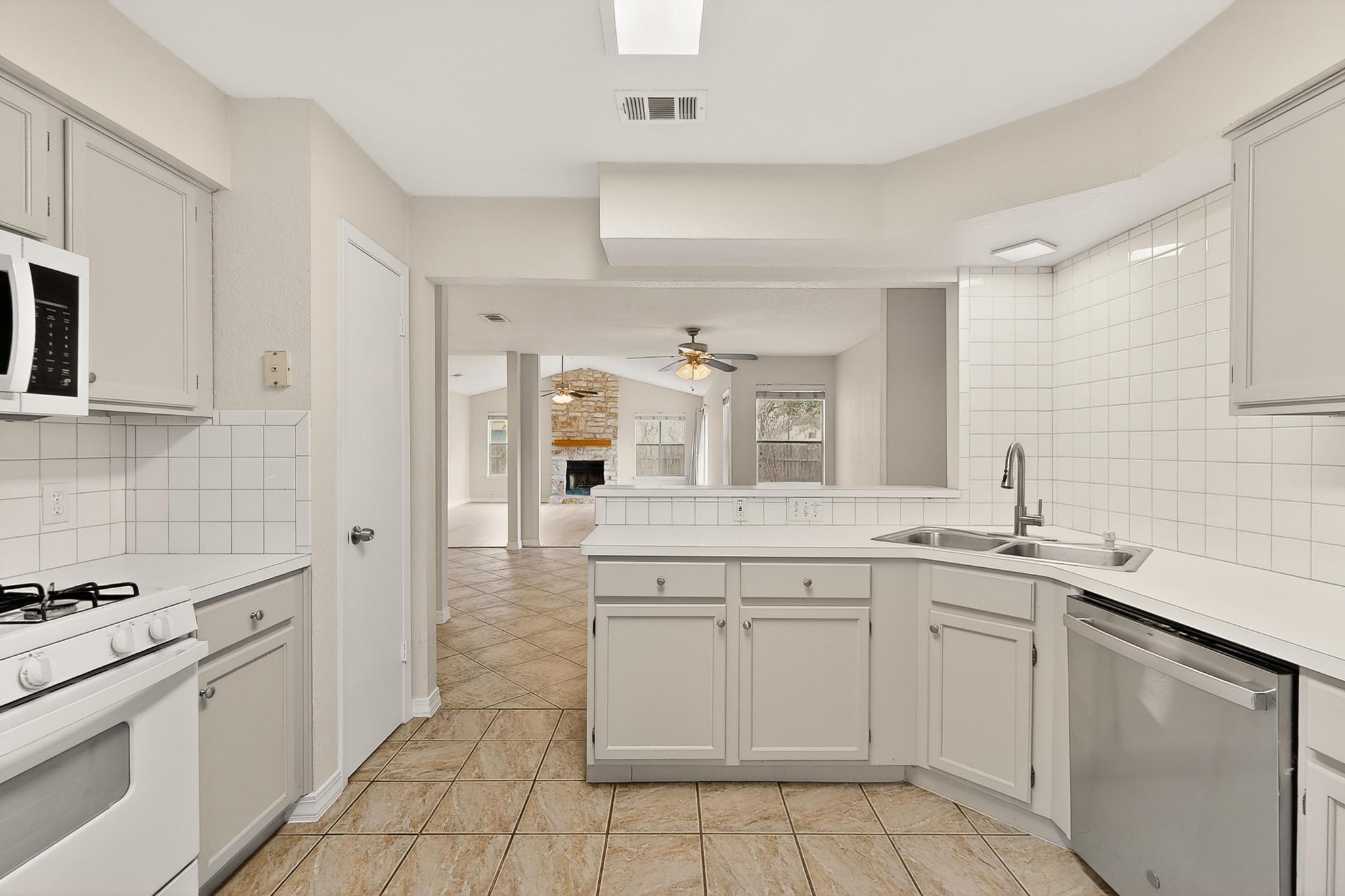 5300 Honey Dew Ter, Austin, TX 78749