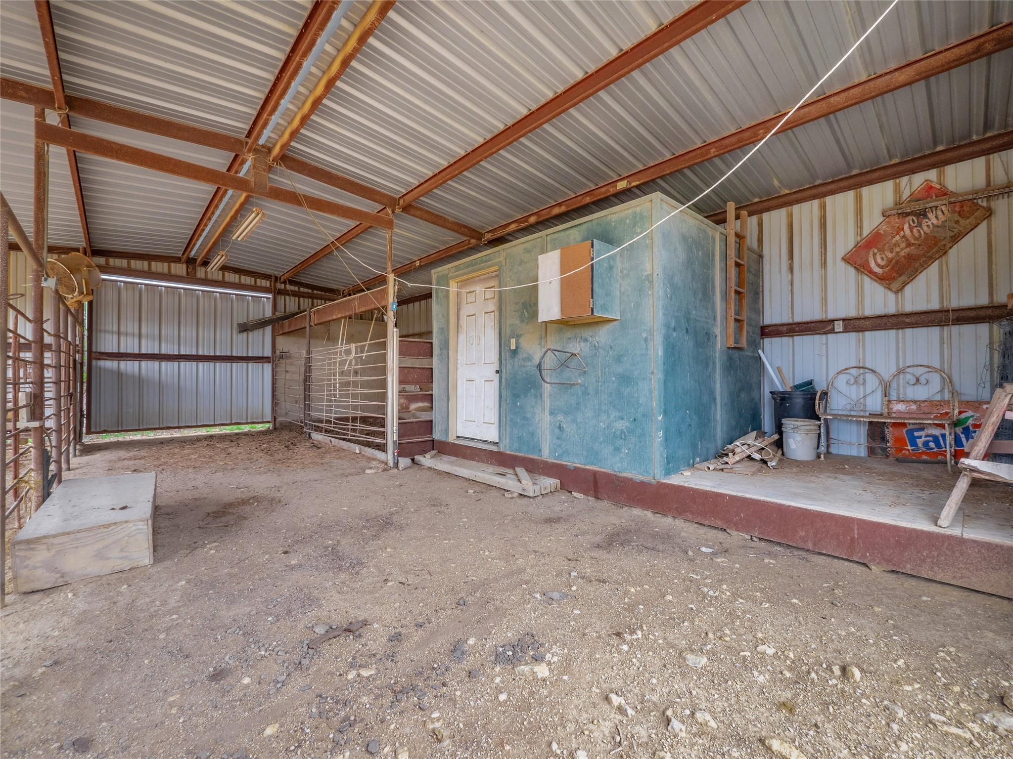 635 Ramms Dr, Florence, TX 76527