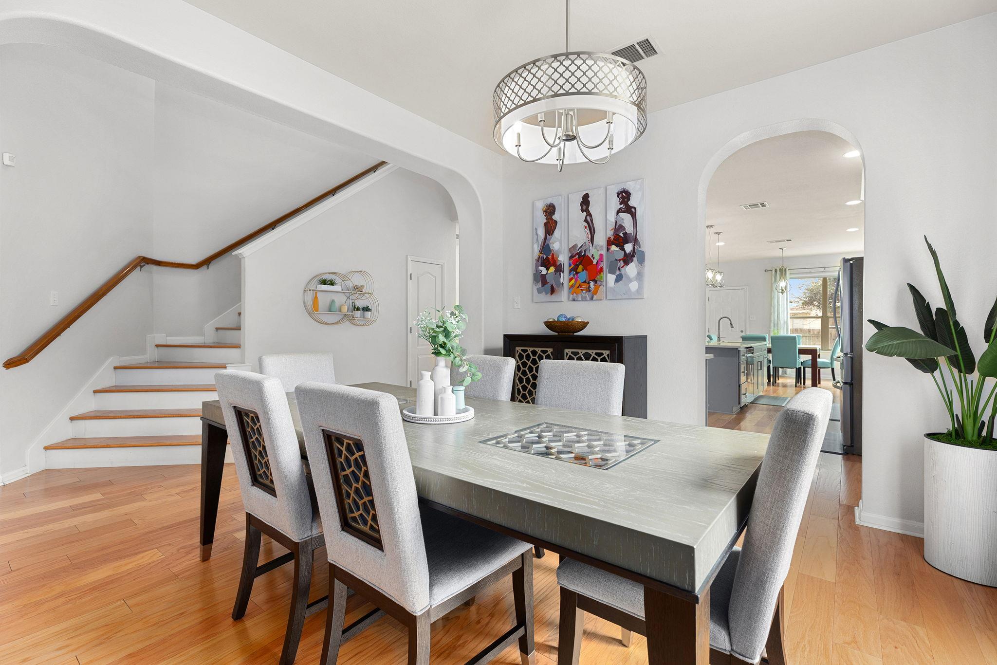 701 Old Ravine Ct, Round Rock, TX 78665