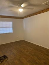 1001 W Haynie St, Llano, TX 78643