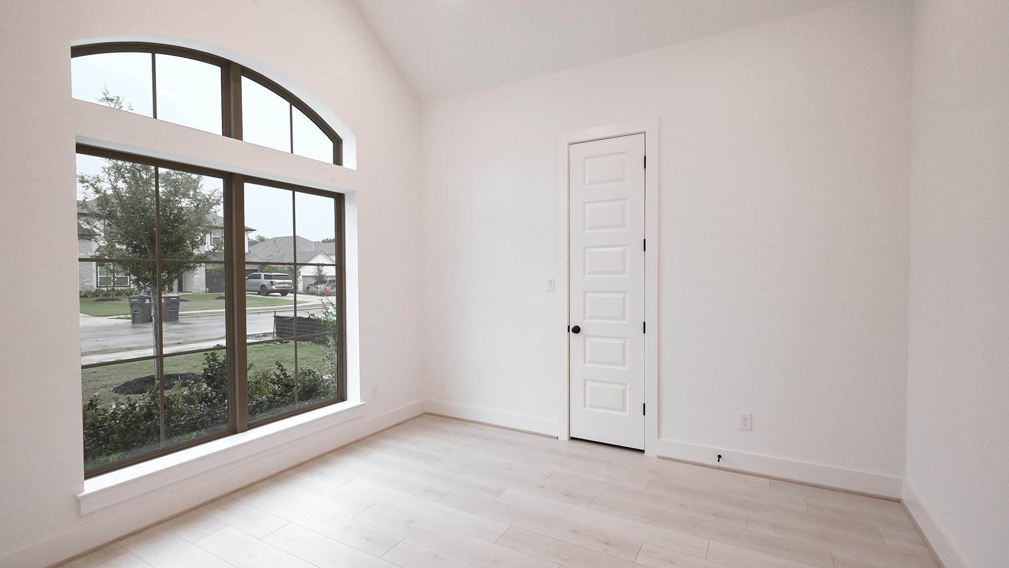 150 Lily Pad Ln, Kyle, TX 78640