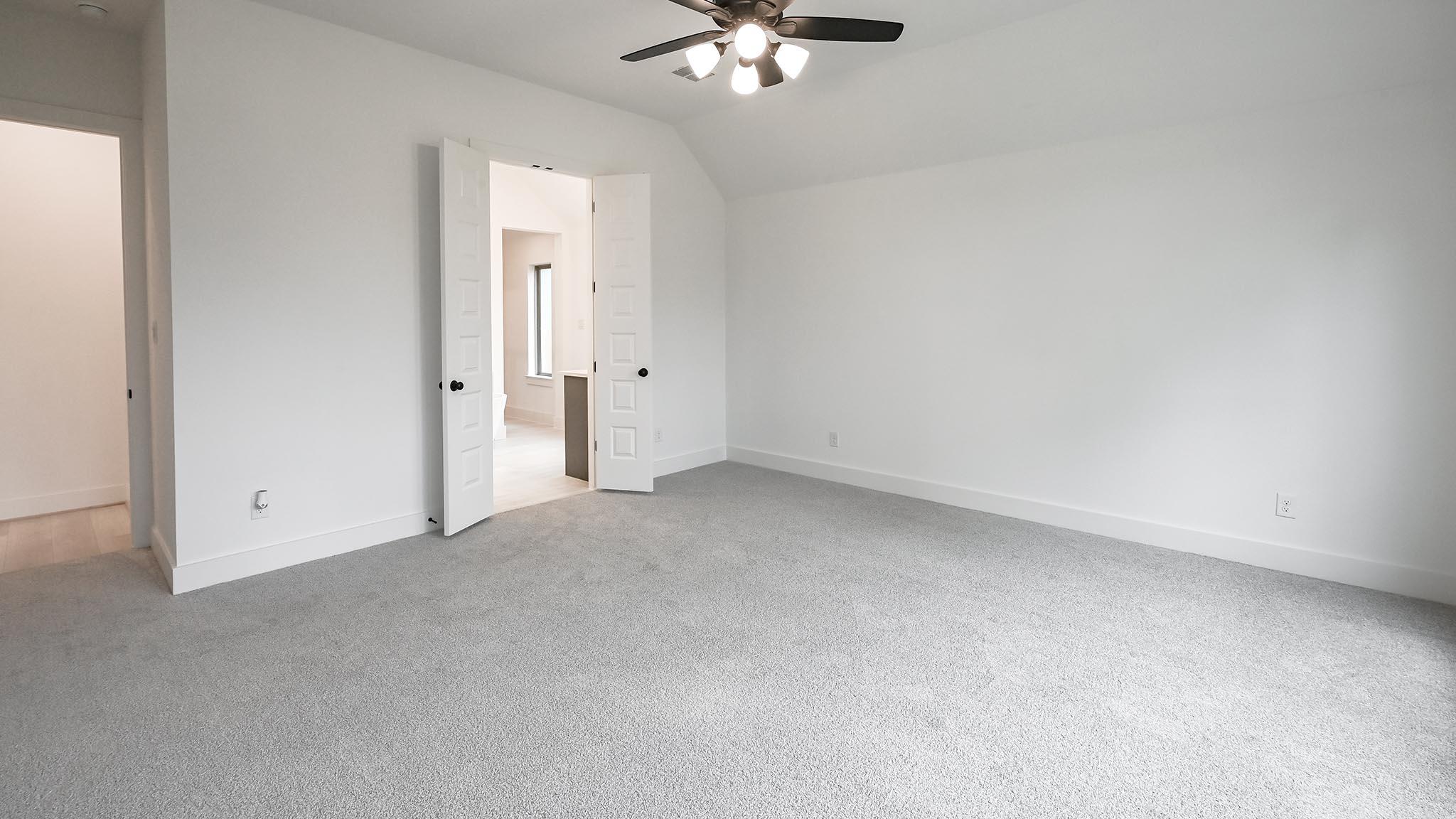 150 Lily Pad Ln, Kyle, TX 78640