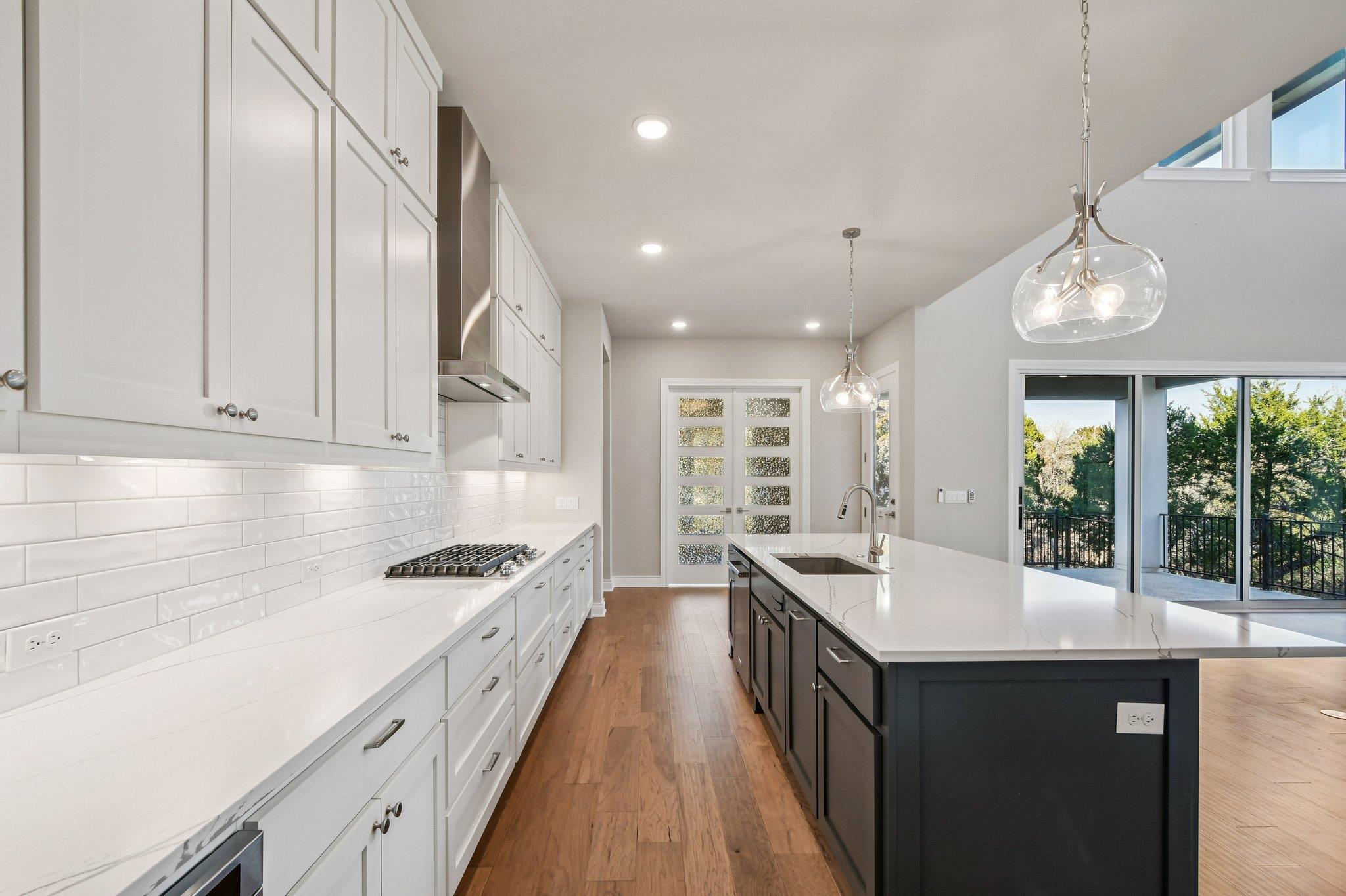 19500 Tranquility Falls Path, Lago Vista, TX 78645