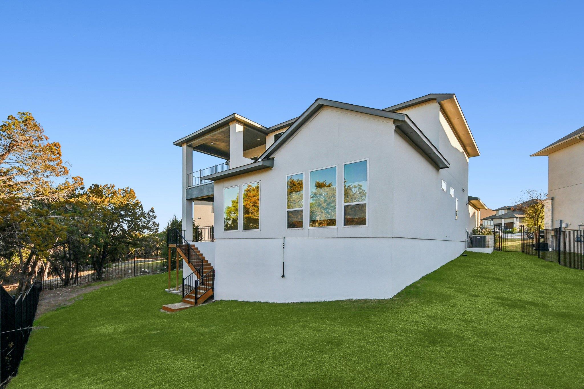 19500 Tranquility Falls Path, Lago Vista, TX 78645