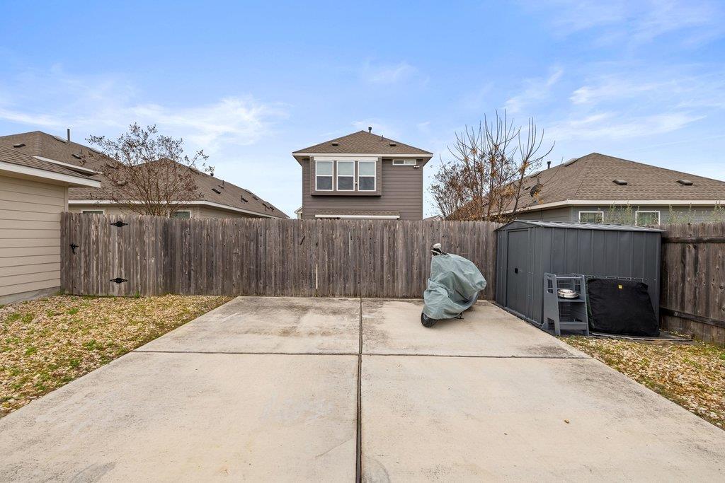 1058 Sand Post Pl, San Marcos, TX 78666