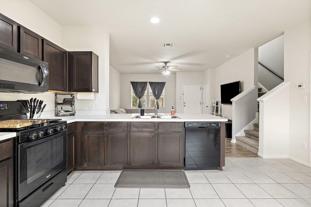 1058 Sand Post Pl, San Marcos, TX 78666