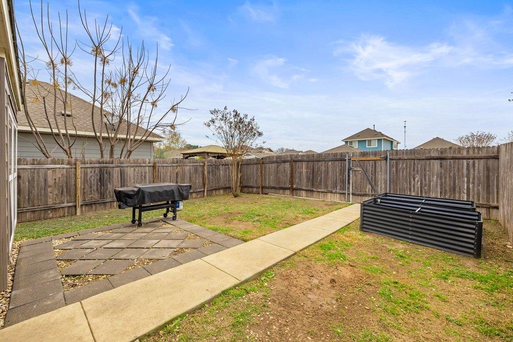 1058 Sand Post Pl, San Marcos, TX 78666