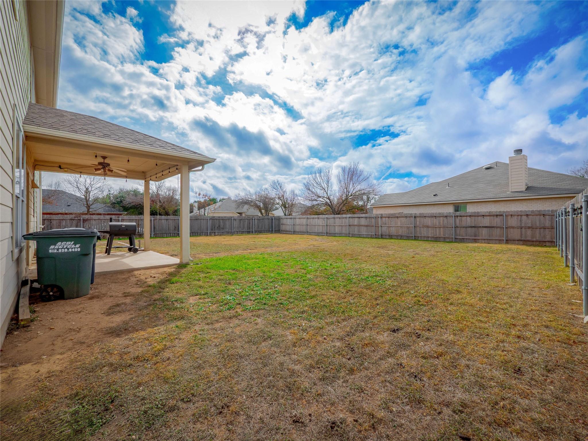 1819 Rutherford Dr, Leander, TX 78641