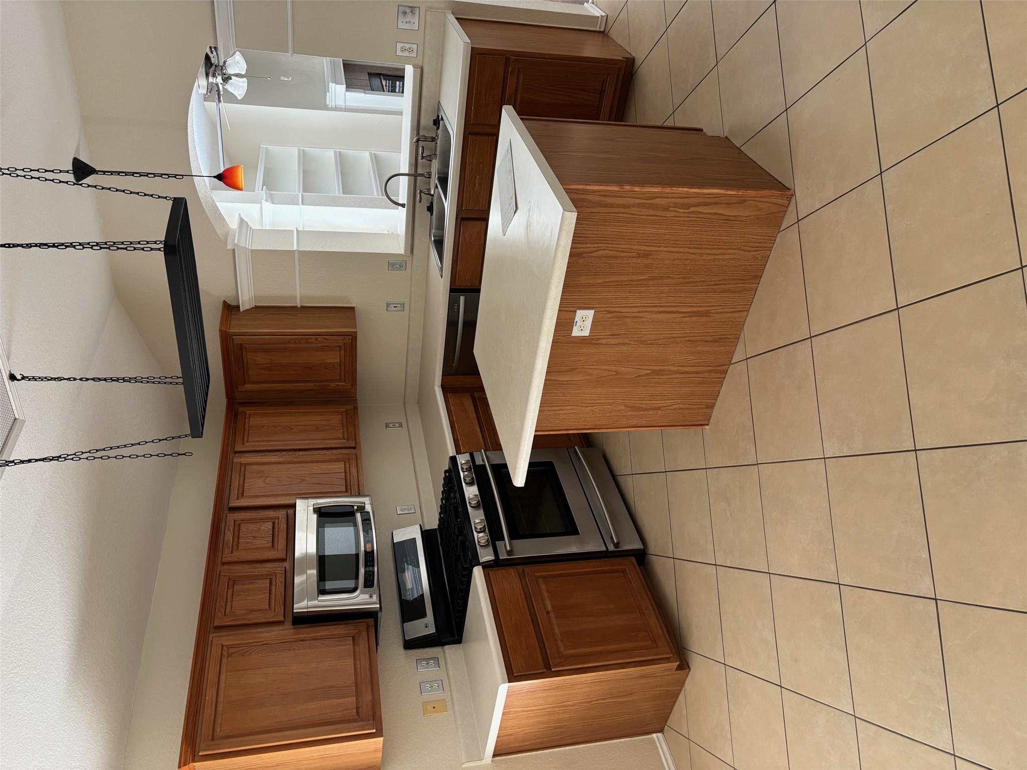 1403 Haley Gray Dr, Pflugerville, TX 78660