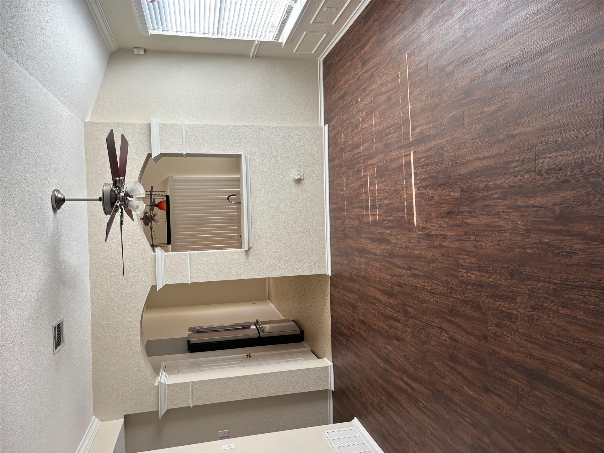 1403 Haley Gray Dr, Pflugerville, TX 78660