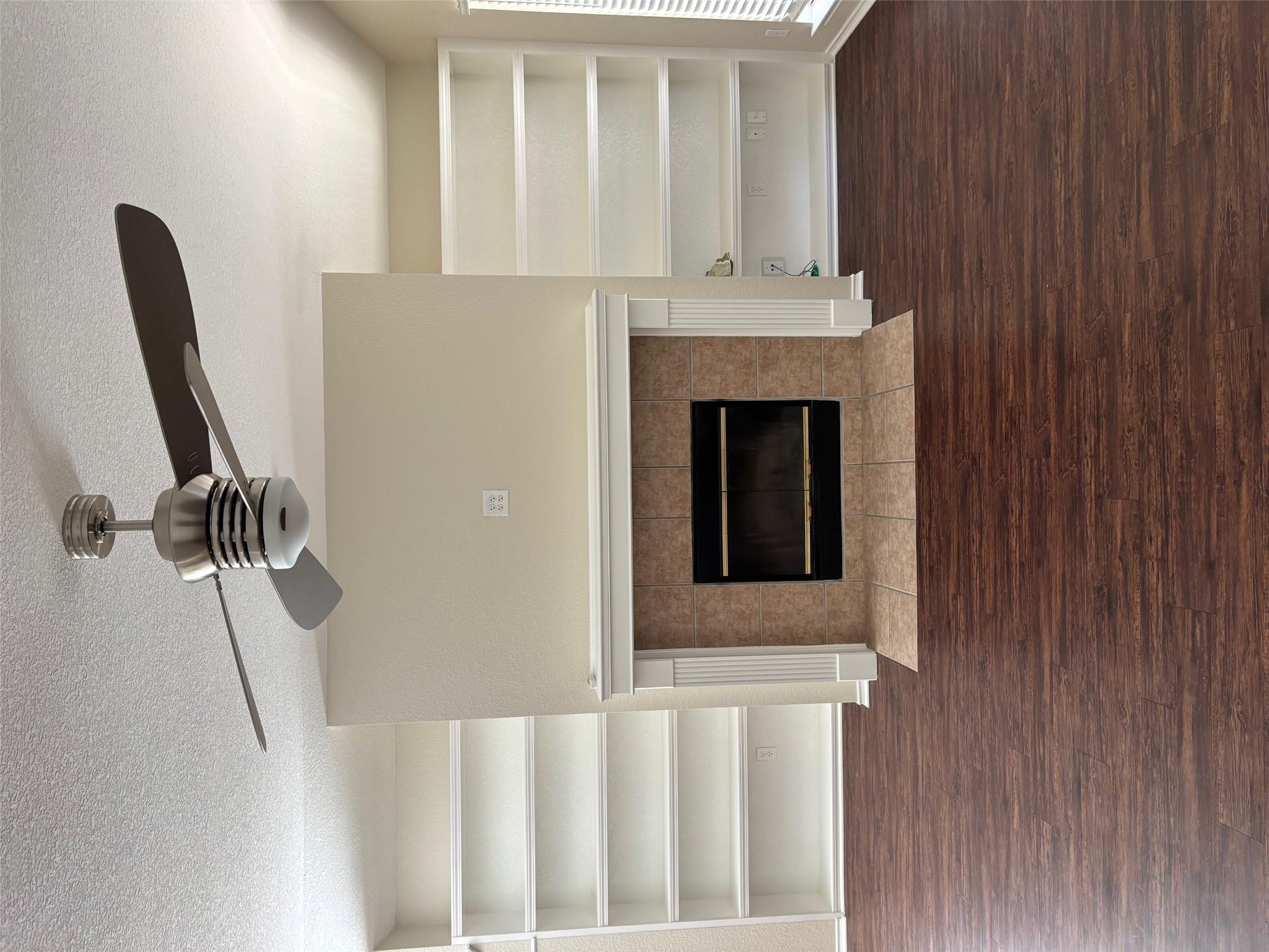 1403 Haley Gray Dr, Pflugerville, TX 78660