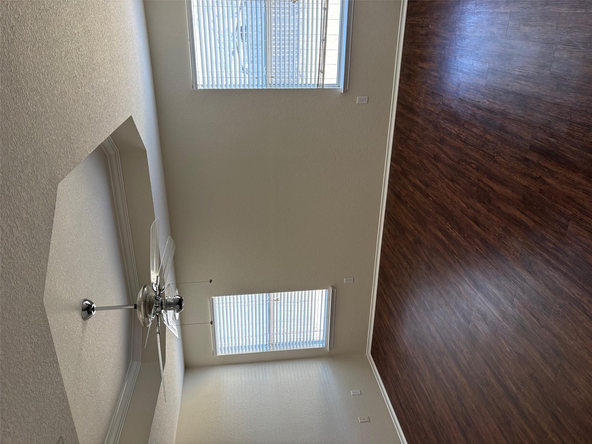 1403 Haley Gray Dr, Pflugerville, TX 78660