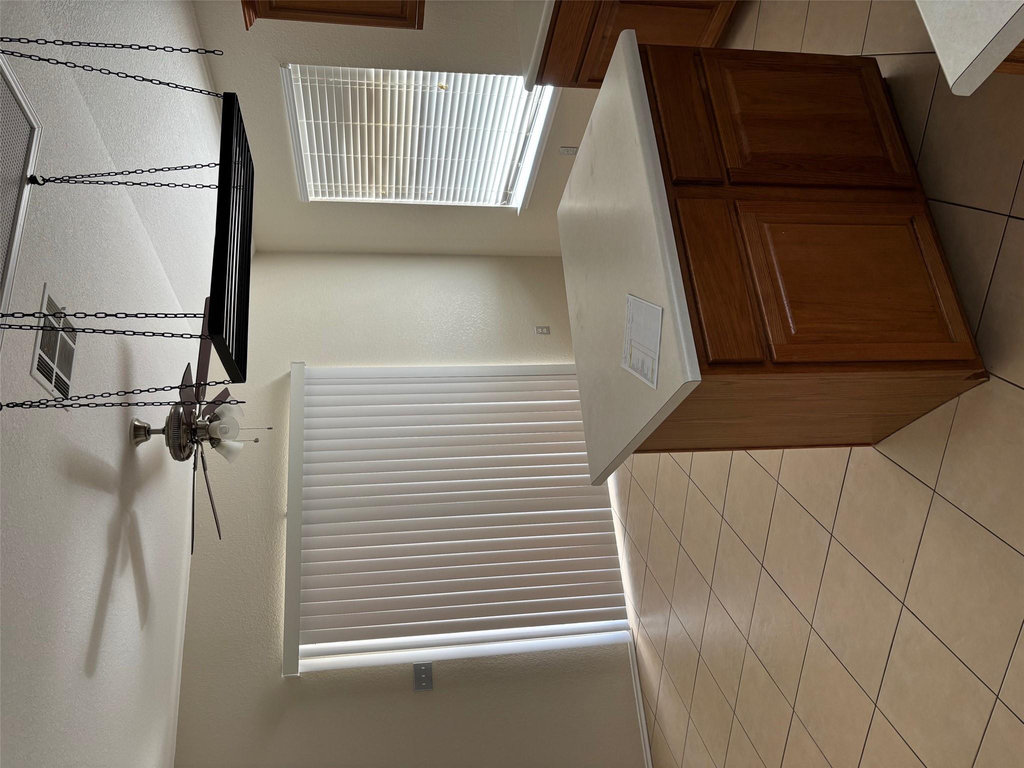 1403 Haley Gray Dr, Pflugerville, TX 78660